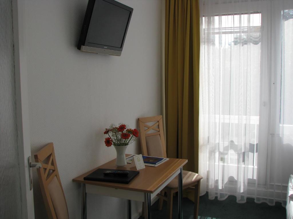 Hotel Haus Bismarck Βερολίνο Δωμάτιο φωτογραφία